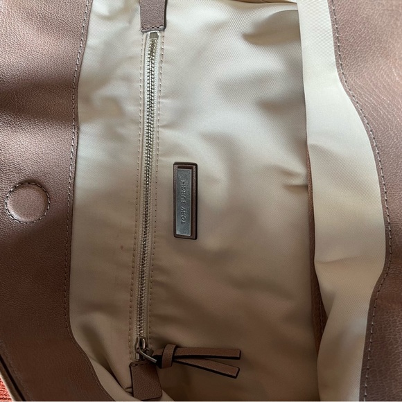 Tory Burch Fleming Tote in Neutral Distressed Leather - Picture 13 of 16